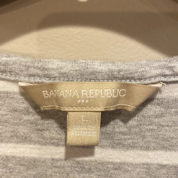 Banana Republic womens large gray and white striped tank top - Picture 2 of 6